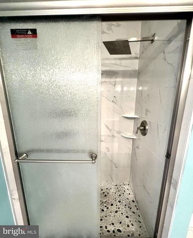 10 DUKES WAY, Feasterville Trevose, PA 19053