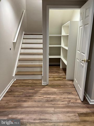 10 DUKES WAY, Feasterville Trevose, PA 19053