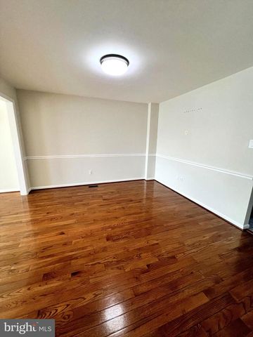 10 DUKES WAY, Feasterville Trevose, PA 19053