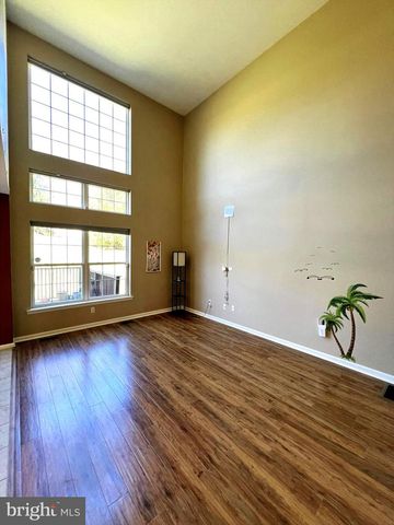 10 DUKES WAY, Feasterville Trevose, PA 19053