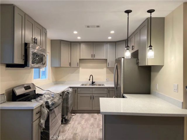 12066 Lamanda Street, Los Angeles, CA 90066