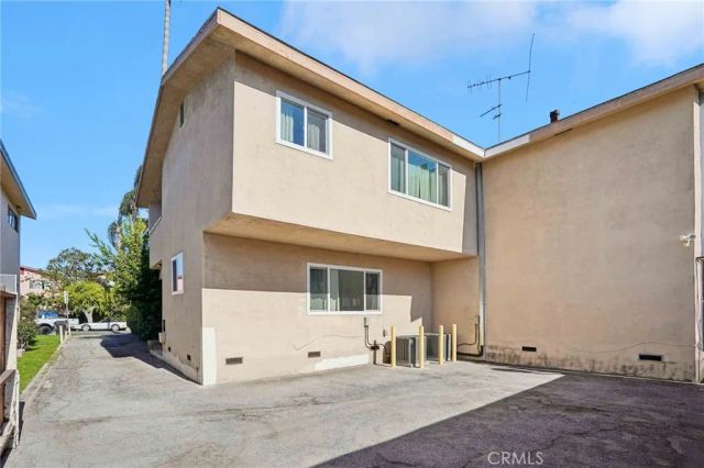12066 Lamanda Street, Los Angeles, CA 90066