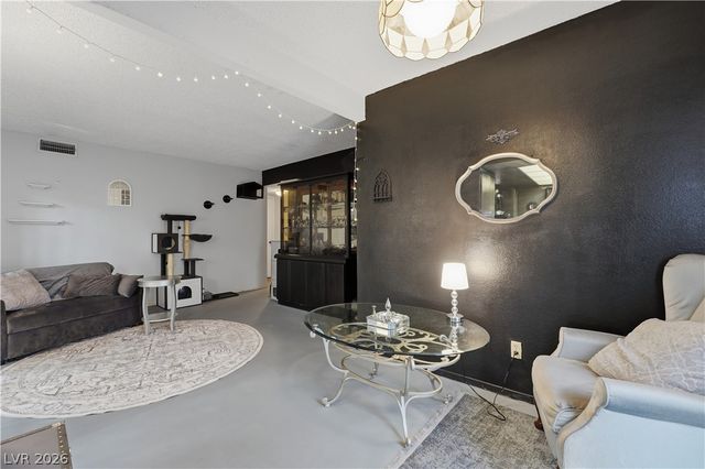 1405 Vegas Valley Drive 57, Las Vegas, NV 89169