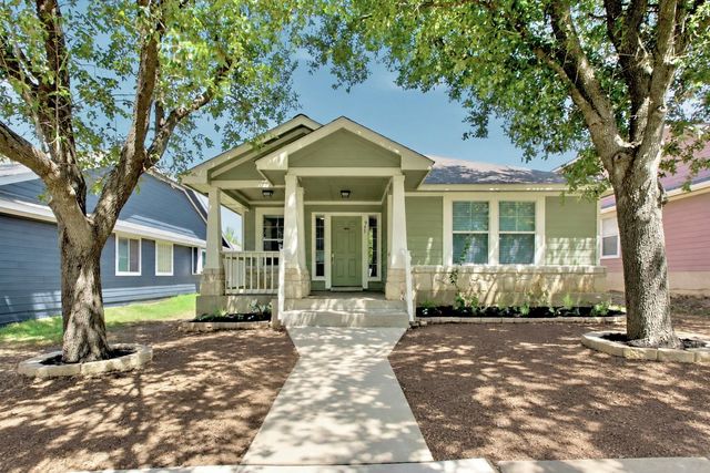 945 King Cotton LN, Round Rock, TX 78664