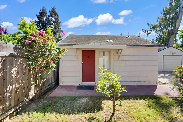 1860 Lucerne, Stockton, CA 95203