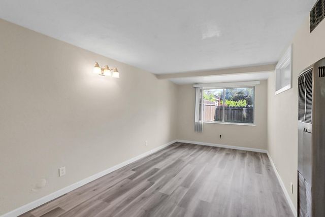 1860 Lucerne, Stockton, CA 95203