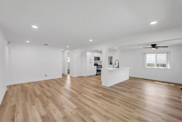 1860 Lucerne, Stockton, CA 95203