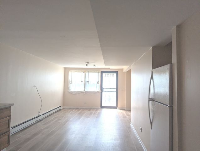 5802 S Archer Avenue B, Chicago, IL 60638
