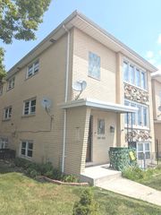 5802 S Archer Avenue B, Chicago, IL 60638