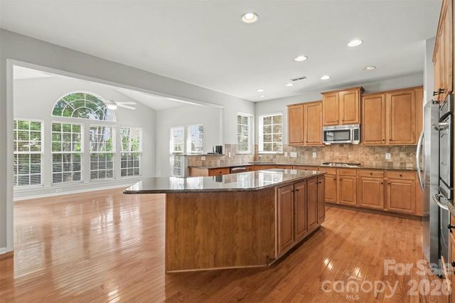 2521 Becket Ridge Road, Charlotte, NC 28270