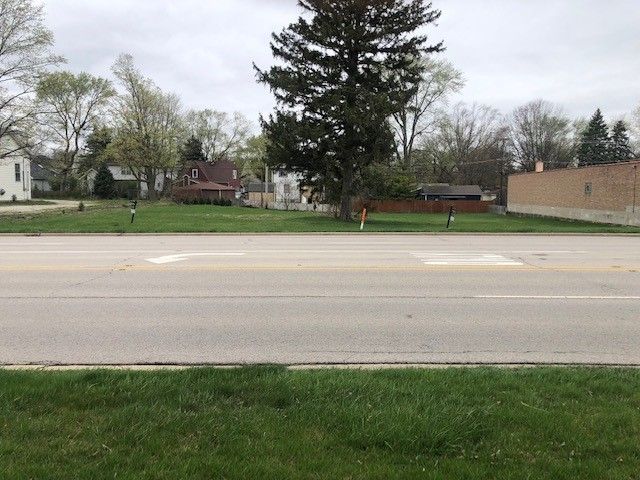 1002 Ogden Avenue, Lisle, IL 60532