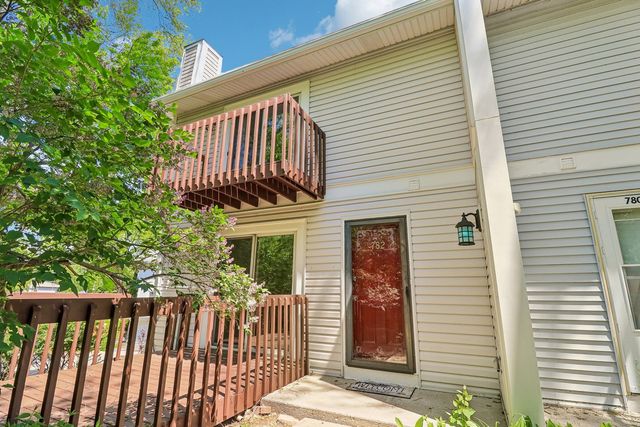 782 Highview Court C, Antioch, IL 60002