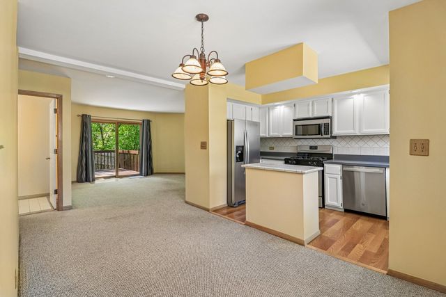 782 Highview Court C, Antioch, IL 60002