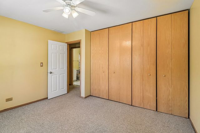 782 Highview Court C, Antioch, IL 60002
