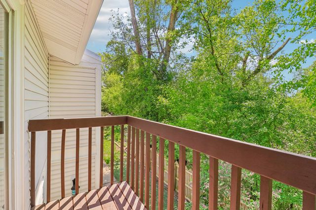 782 Highview Court C, Antioch, IL 60002