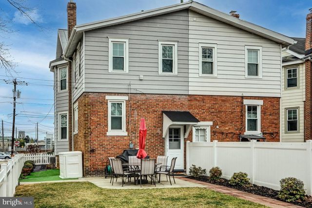 13 W EUCLID AVE, Haddonfield, NJ 08033