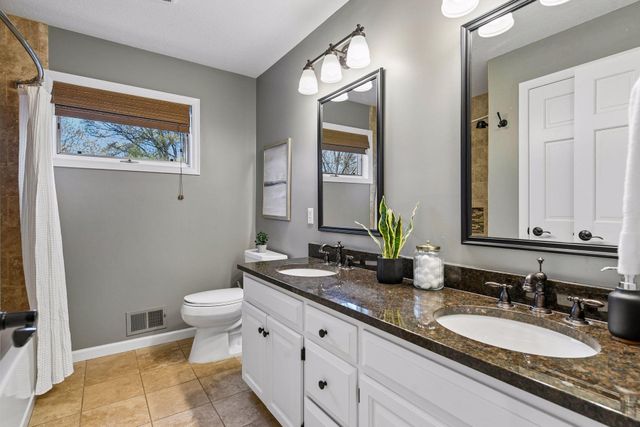 3015 Olive Lane N, Plymouth, MN 55447