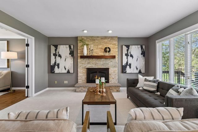 3015 Olive Lane N, Plymouth, MN 55447