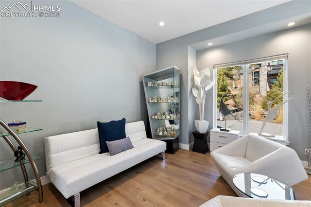 1010 Locklin Way, Woodland Park, CO 80863