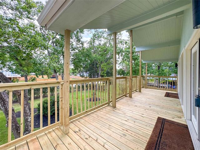 2114 Sequoia Street, Kemah, TX 77565