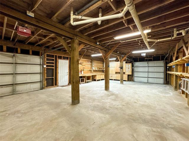 2114 Sequoia Street, Kemah, TX 77565