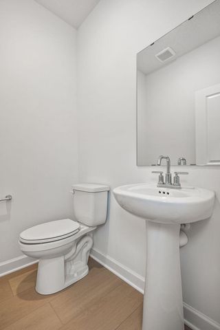 18310 Gladiator Drive, Lakeville, MN 55068