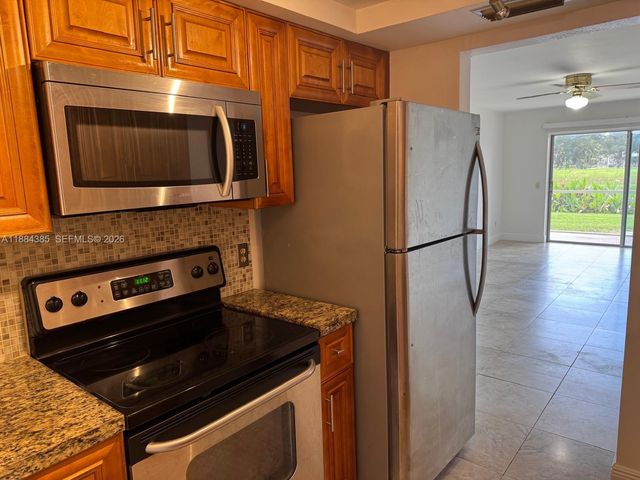 2471 SW 82nd Avenue 108, Davie, FL 33324