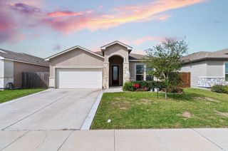 2129 Crystal Bay Dr, Corpus Christi, TX 78414