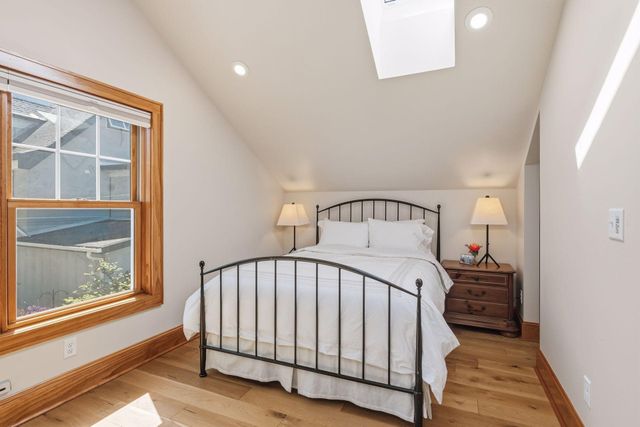 3212 Irving Avenue S, Minneapolis, MN 55408