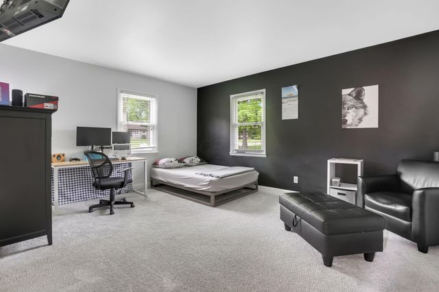 7607 Palmer Road SW, Reynoldsburg, OH 43068