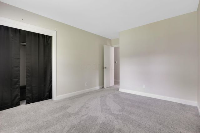 7607 Palmer Road SW, Reynoldsburg, OH 43068