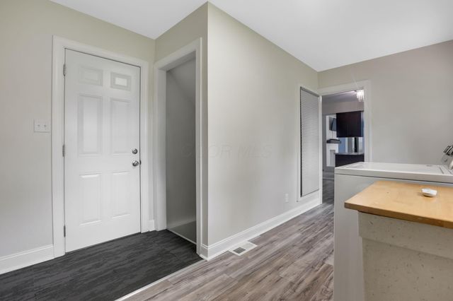 7607 Palmer Road SW, Reynoldsburg, OH 43068