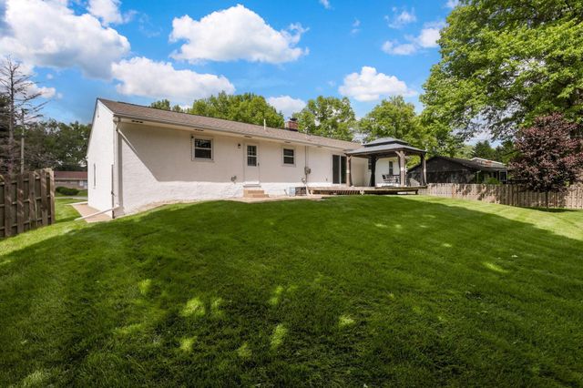 7607 Palmer Road SW, Reynoldsburg, OH 43068