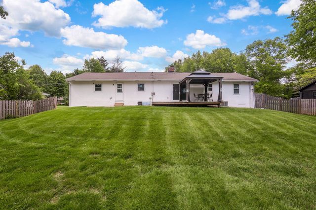 7607 Palmer Road SW, Reynoldsburg, OH 43068