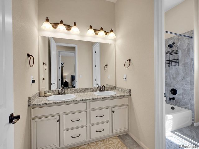 6450 S Riverwood Ct, Aurora, CO 80016