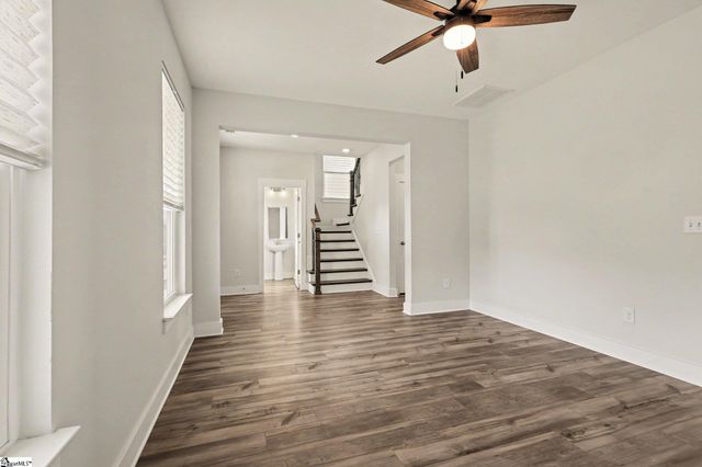 513 Fenwick Drive, Woodruff, SC 29388