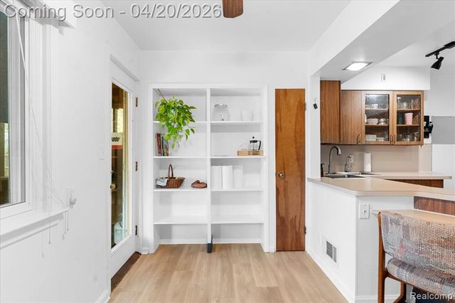 1232 Bel Air Drive, Flint, MI 48507
