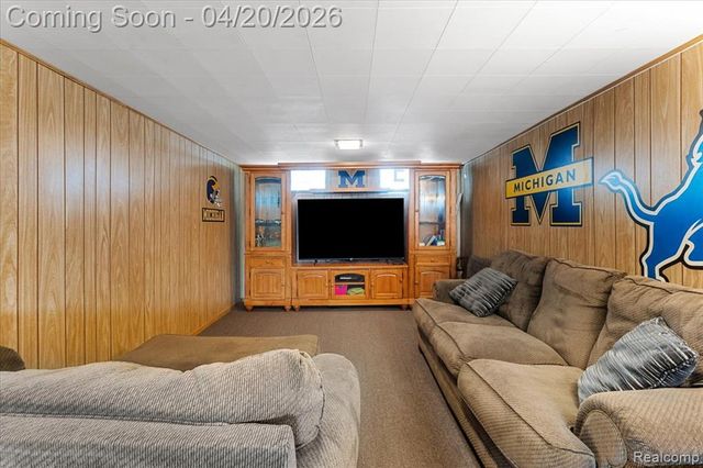 1232 Bel Air Drive, Flint, MI 48507