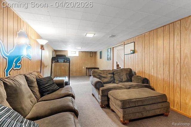 1232 Bel Air Drive, Flint, MI 48507
