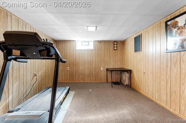 1232 Bel Air Drive, Flint, MI 48507