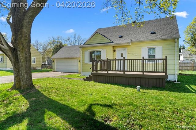 1232 Bel Air Drive, Flint, MI 48507