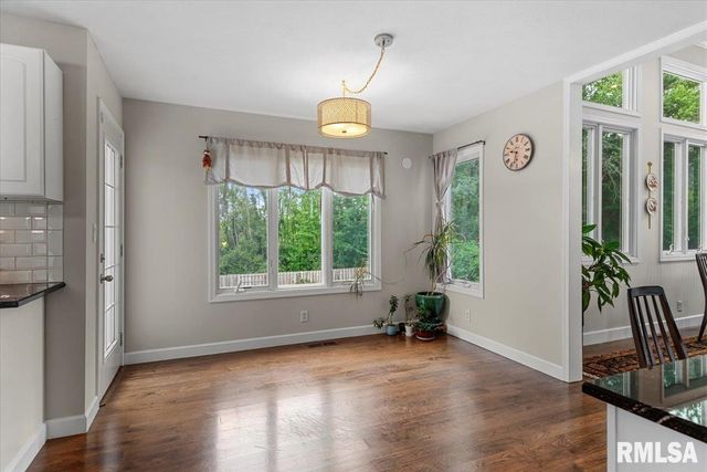 336 Winter Park Drive, Chatham, IL 62629