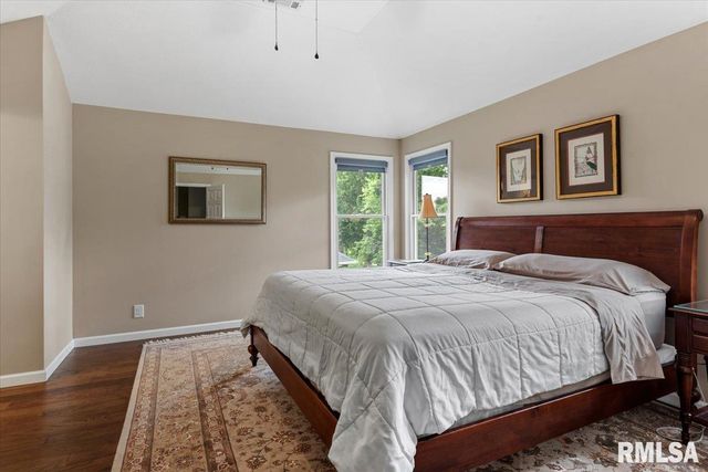 336 Winter Park Drive, Chatham, IL 62629