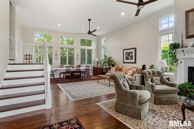336 Winter Park Drive, Chatham, IL 62629