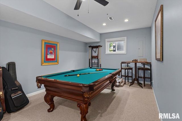 336 Winter Park Drive, Chatham, IL 62629