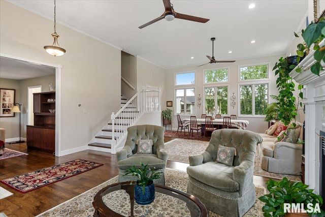 336 Winter Park Drive, Chatham, IL 62629