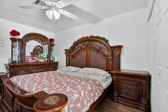 231 N H Street, Lake Worth, FL 33460