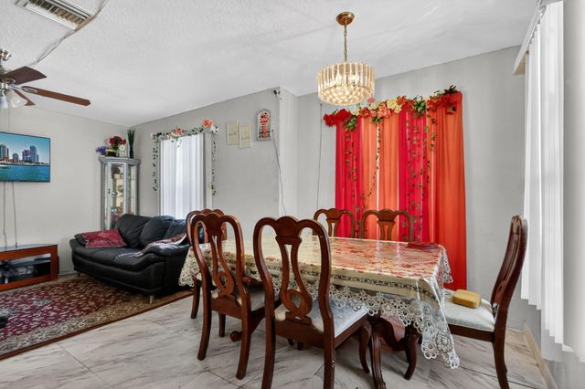 231 N H Street, Lake Worth, FL 33460