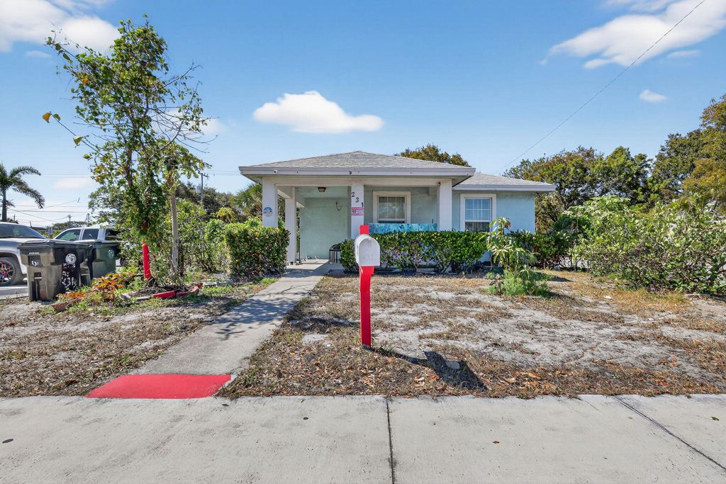 231 N H Street, Lake Worth, FL 33460