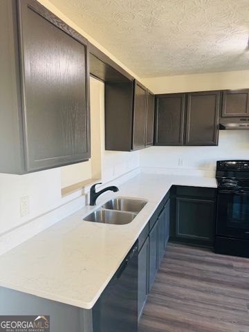 415 Dove Lane, Social Circle, GA 30025
